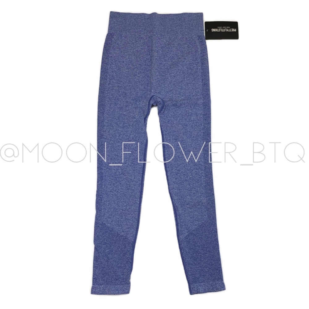 PrettyLittleThing Blue Sport Contour Cut Out Seamless Leggings - Picture 2 of 16